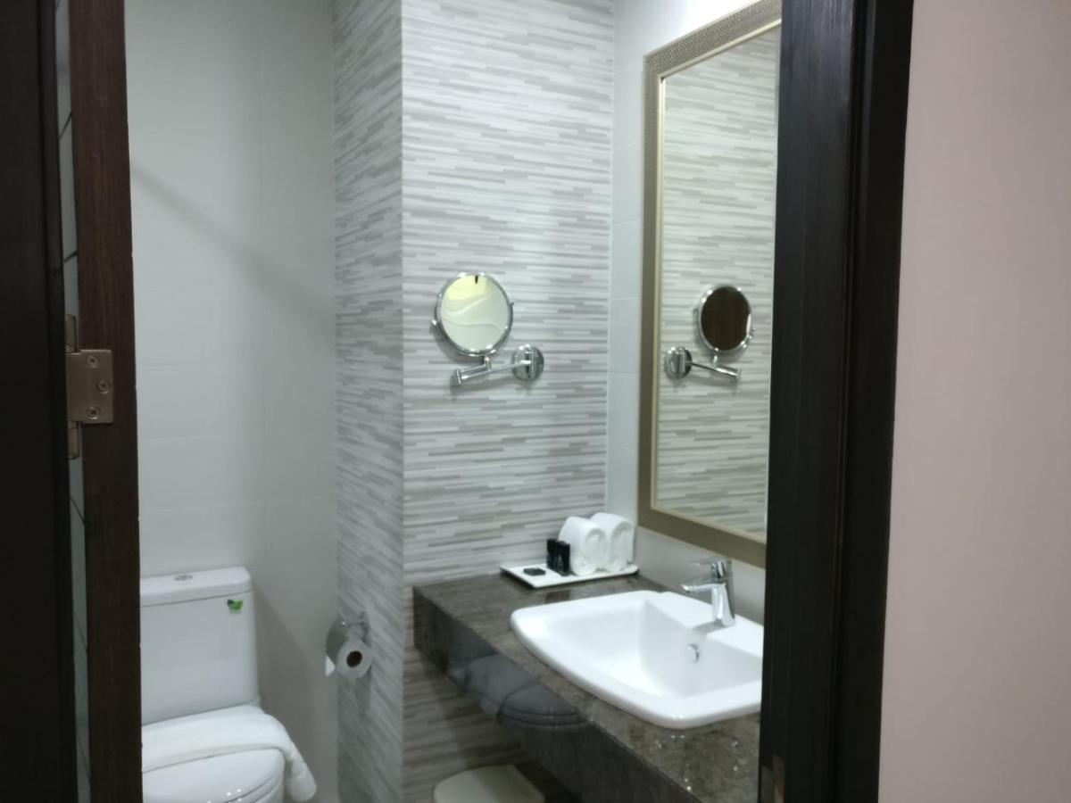 Club Mahindra Mac Boutique Hotel Bangkok Dış mekan fotoğraf
