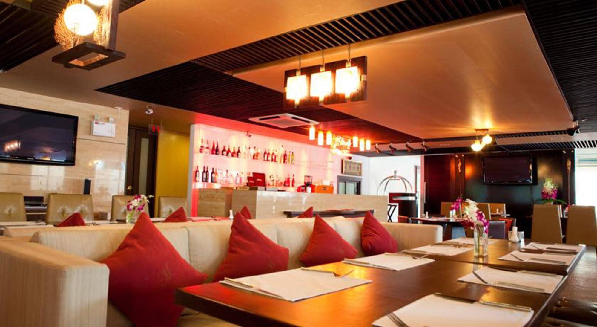 Club Mahindra Mac Boutique Hotel Bangkok Dış mekan fotoğraf