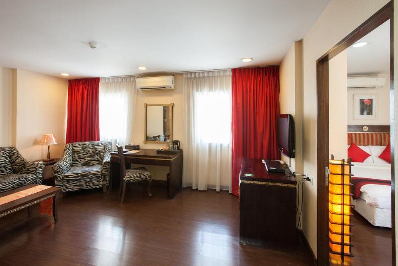Club Mahindra Mac Boutique Hotel Bangkok Dış mekan fotoğraf